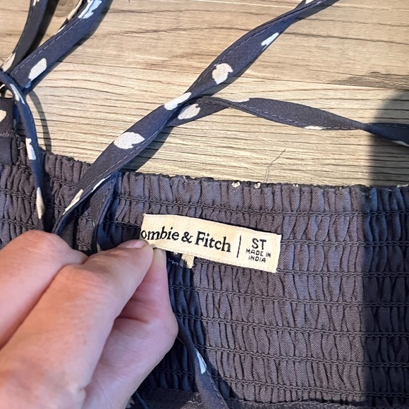 Abercrombie Tie Front Mini Dress size Small Tall - Picture 2 of 4